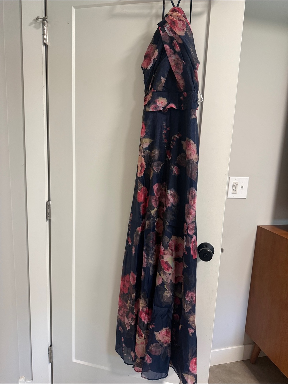Lulu's Navy One-Shoulder Floral Evening Gown with Pink Accents - Picture 4 of 5